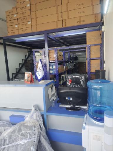 عکس فروشگاه پارسیان یدک 