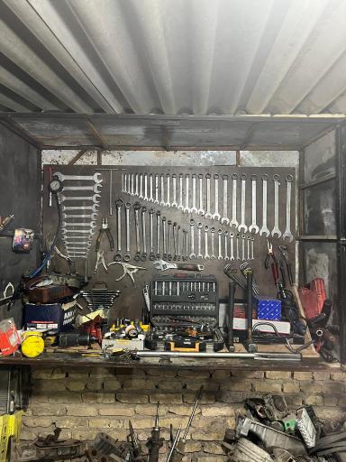 عکس مکانیکی و تعمیرگاه اتومبیل روحانی