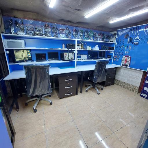 عکس خدمات برق خودرو ایسیو ایران