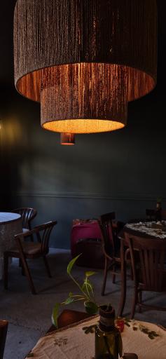 عکس کافه منوچهری