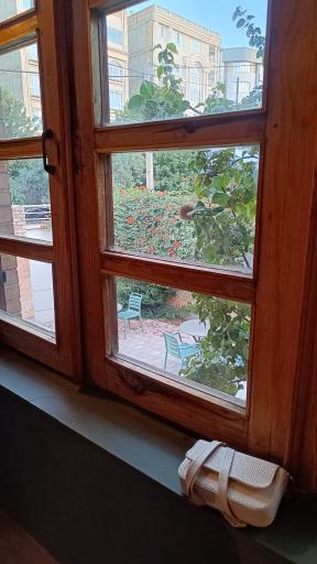 عکس کافه منوچهری