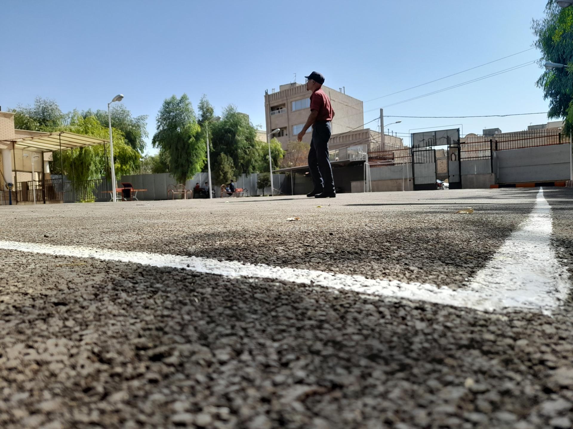 عکس هنرستان هنرهای زیبای قم