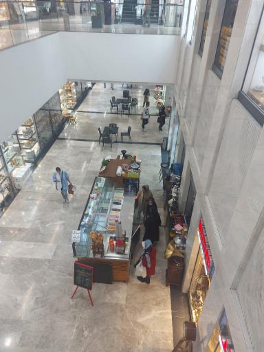 عکس مجتمع تجاری پرنسا
