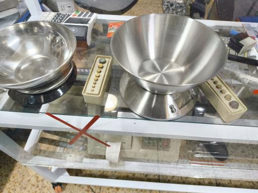 عکس فروشگاه ترازو و باسکول کنترل توزین سانوا 