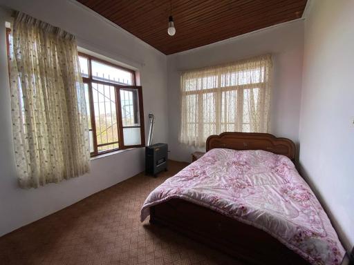 عکس اقامتگاه ماه تی تی