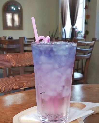 عکس کافه آریو