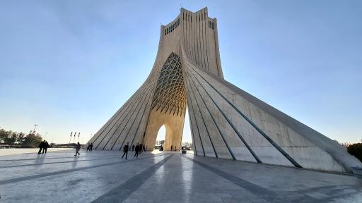 عکس برج میدان آزادی