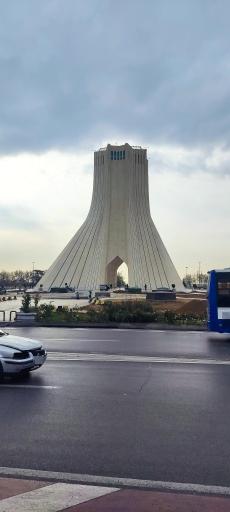 عکس برج میدان آزادی