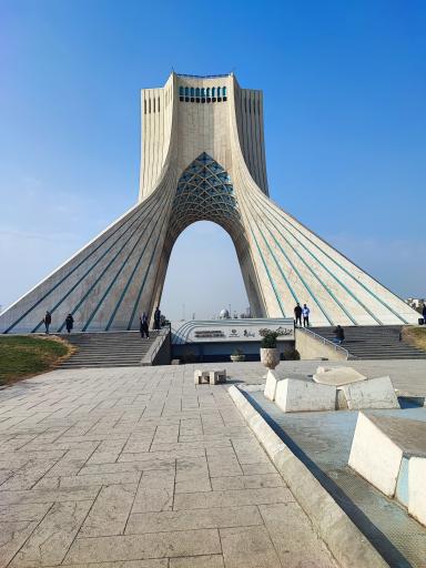 عکس برج میدان آزادی