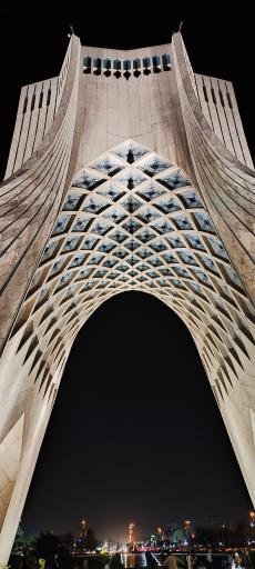 عکس برج میدان آزادی