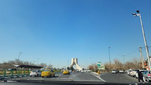 عکس برج میدان آزادی