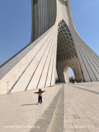 عکس برج میدان آزادی