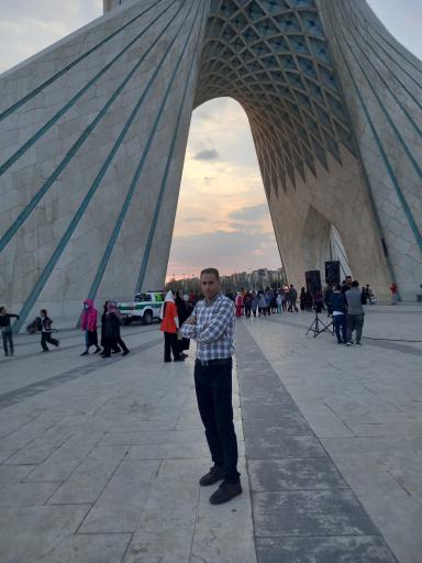 عکس برج آزادی