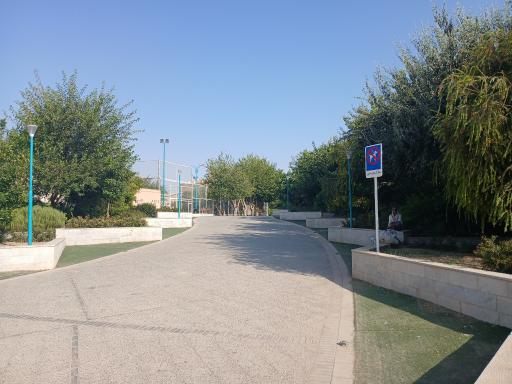 عکس بوستان جوان