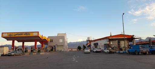 عکس پمپ بنزین  وگازوییل زرین آباد