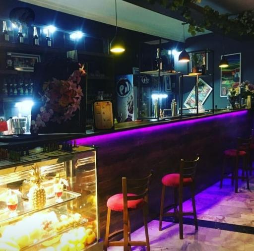 عکس کافه لاکچری