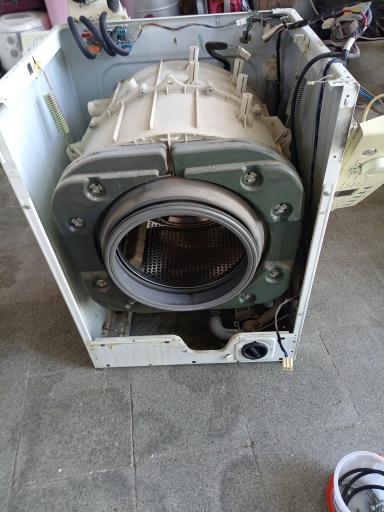 عکس تعمیرات لوازم خانگی کریمیان