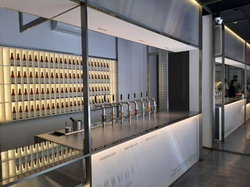 عکس کافه لابراتوار اسپروت