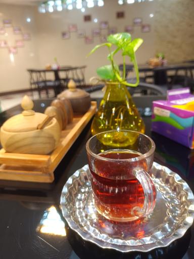 عکس رستوران گیلانی جوجین