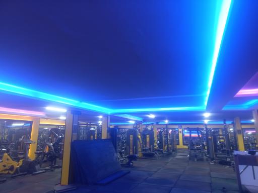 عکس باشگاه بدنسازی فیت استار