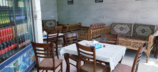 عکس رستوران لاله
