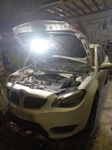 عکس تعمیرگاه و امدادخودرو یدک کش