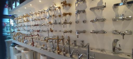 عکس فروشگاه ایران پولیکا