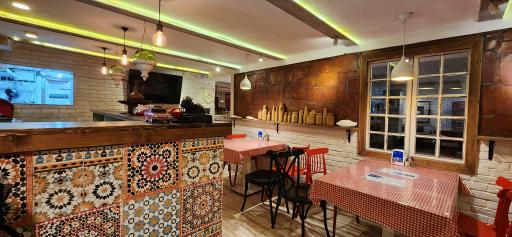 عکس رستوران چلوشیش