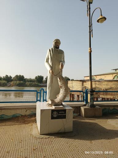 عکس بازار ماهی فروشی خرمشهر