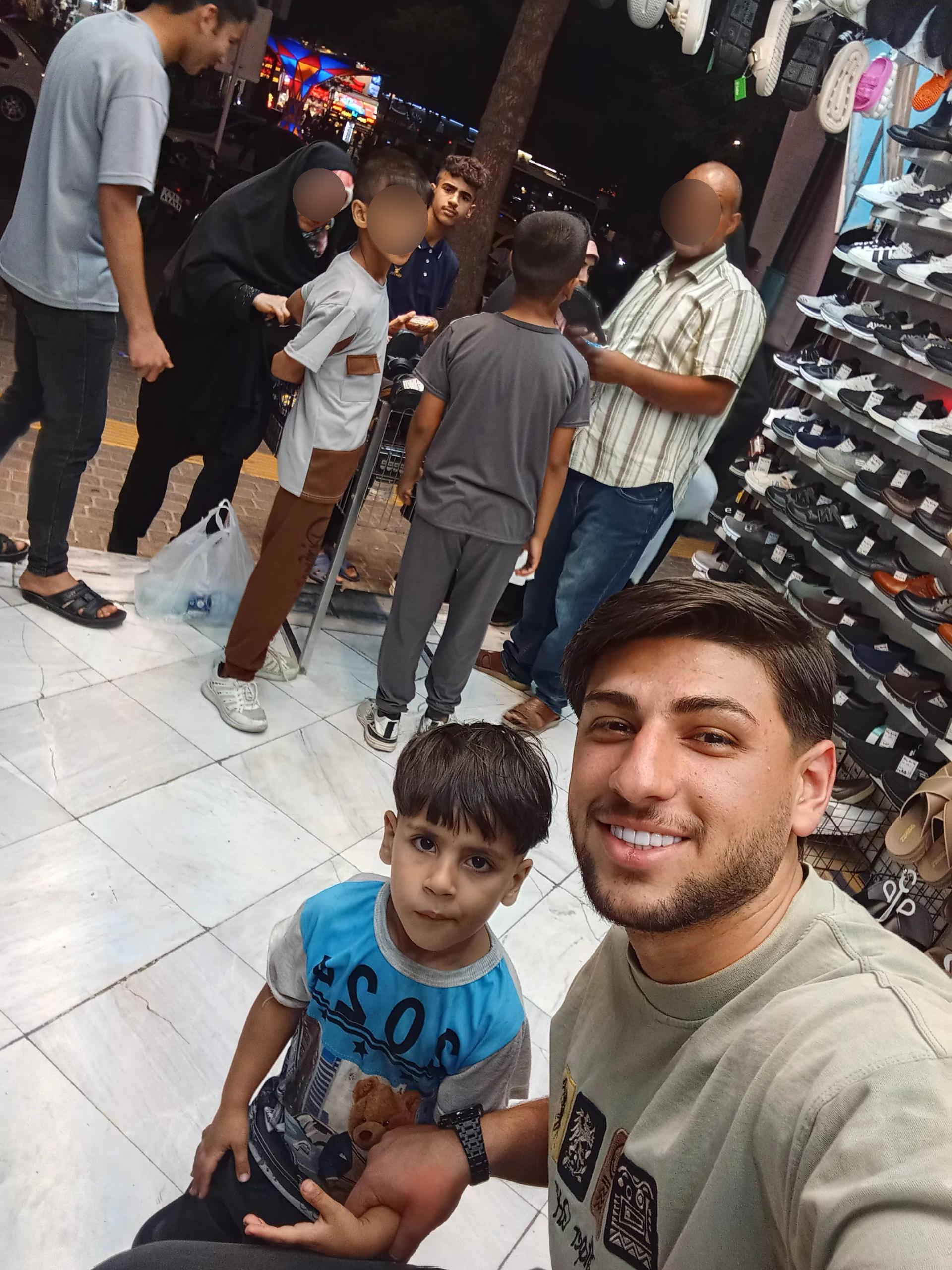 عکس کفش فروشی شو