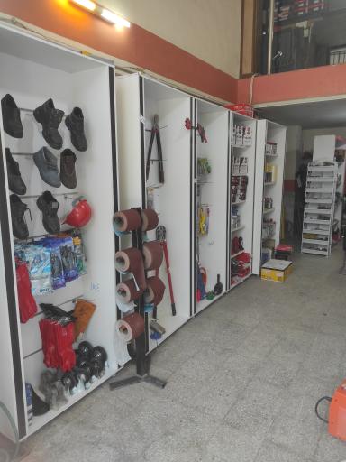 فروشگاه دنیای ابزار آرش