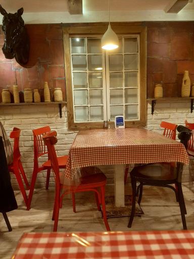 عکس رستوران چلوشیش