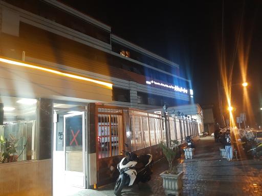 عکس بیمارستان بهارلو