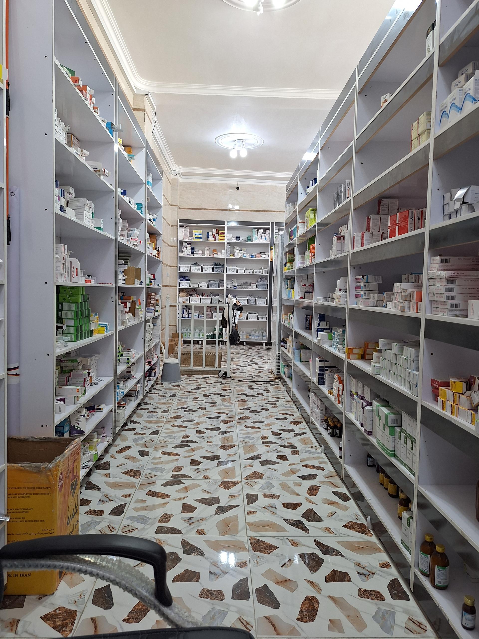 عکس داروخانه شبانه روزی دکتر رقیهرئیسی