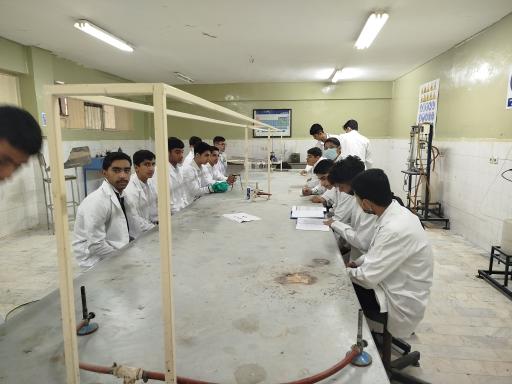 هنرستان شهید روزبه 