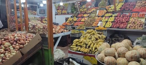 عکس میوه فروشی میلاد