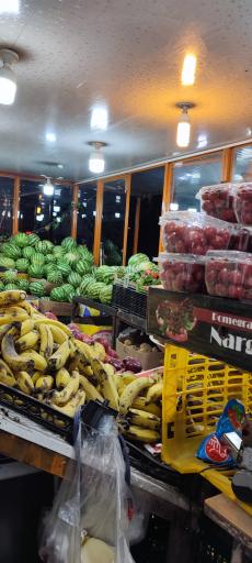 عکس میوه فروشی میلاد