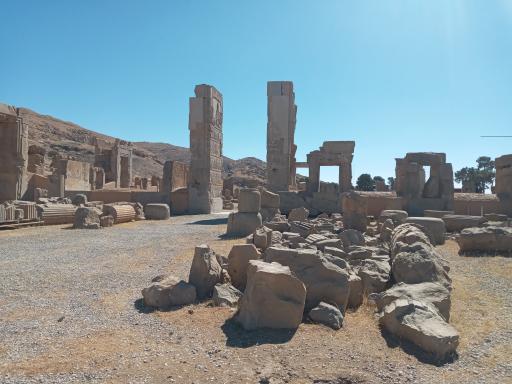 عکس کاخ صد ستون