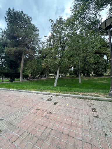 عکس پارک مشاهیر