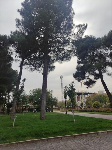 عکس پارک مشاهیر