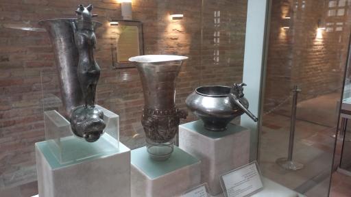 موزه باستان شناسی و مردم شناسی  فلک الافلاک