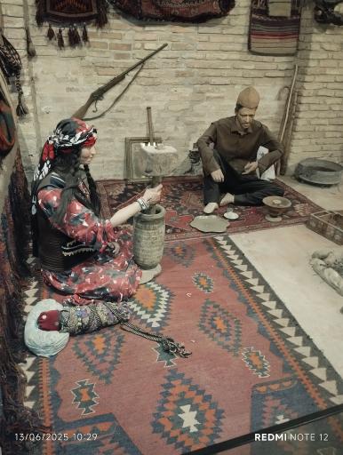 عکس موزه باستان شناسی و مردم شناسی  فلک الافلاک