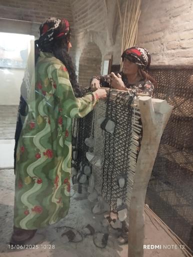 عکس موزه باستان شناسی و مردم شناسی  فلک الافلاک