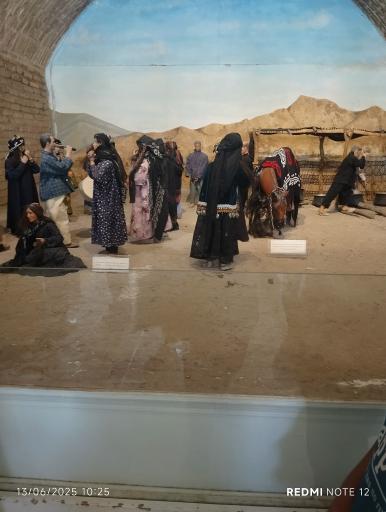 عکس موزه باستان شناسی و مردم شناسی  فلک الافلاک