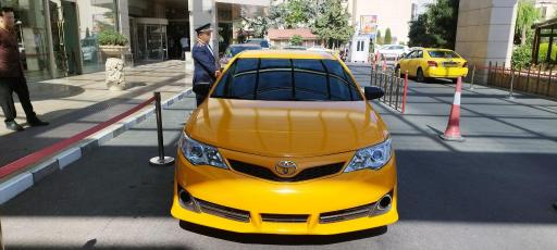 عکس های تاکسی فرودگاه (Hi Taxi)