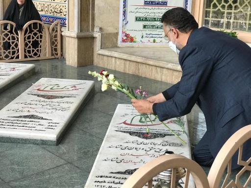 عکس یادمان شهدای گمنام فاطمیه بزرگ تهران