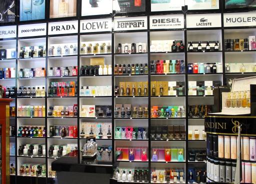 عکس فروشگاه عطر سحر