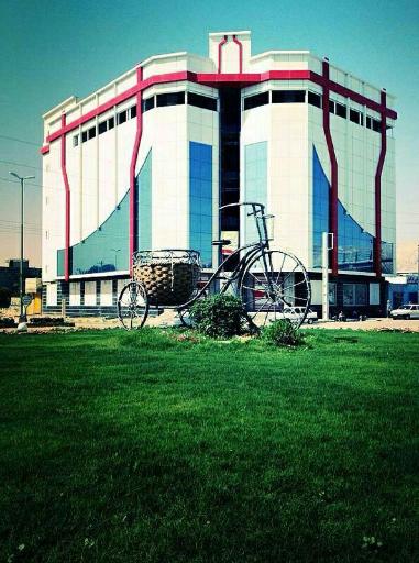 عکس برج حکیم