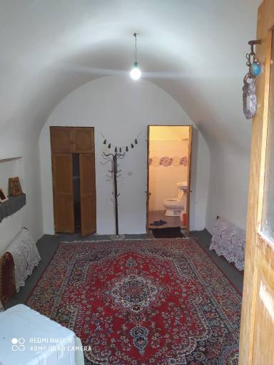 عکس بوم گردی عمارت تاریخی قلعه ی خواجه