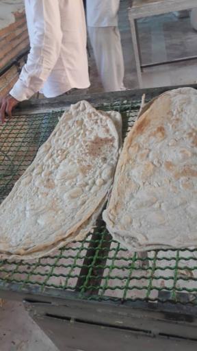 عکس نان سنتی خراسانی(محلی کاشمر)